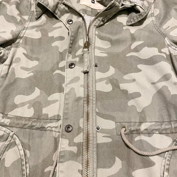 Triple Five Soul Hooded Jacket Camo Ladies Size Small Coat - Picture 7 of 16
